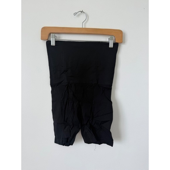Amazon Other - Women's Shapewear Shorts – Black – Size 3XL – New in Original Packaging